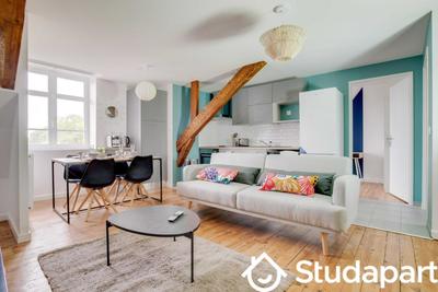 Chambre - 10 m² - 1 pièce