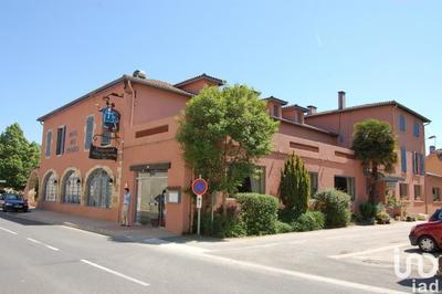Local commercial - 1 100 m²
