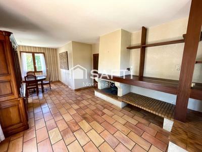 Maison - 102 m² - 5 pièces