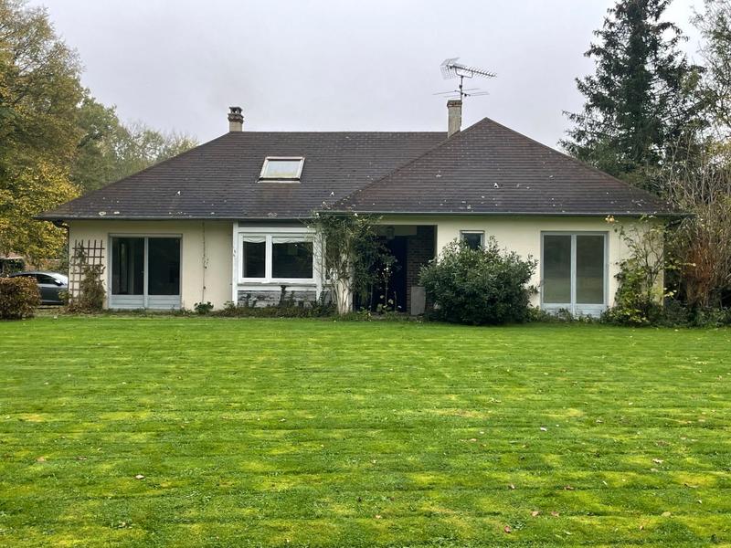 Maison traditionnelle - 110 m² - 5 pièces