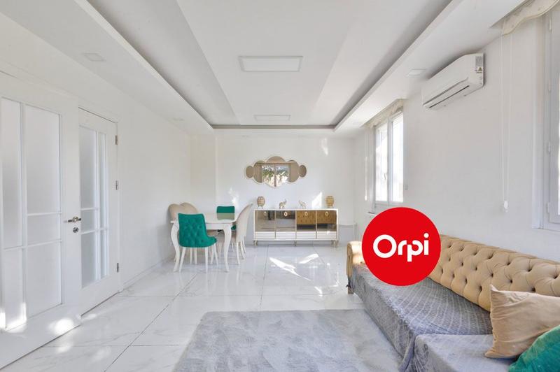 Maison - 176 m² - 6 pièces