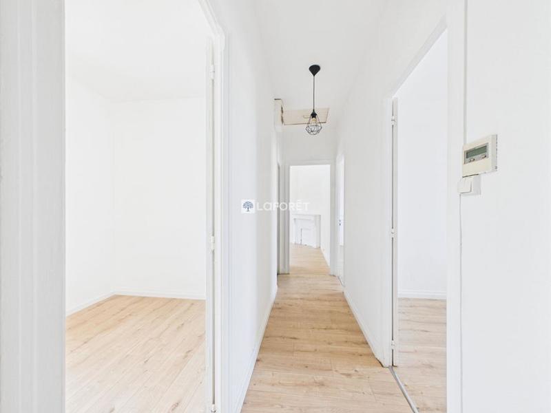 Immeuble - 111 m² - 4 pièces