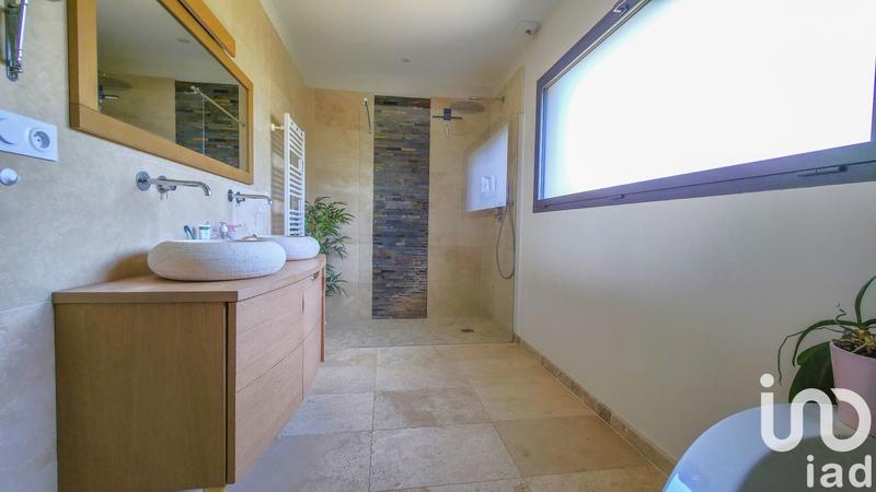 Maison - 149 m² - 5 pièces