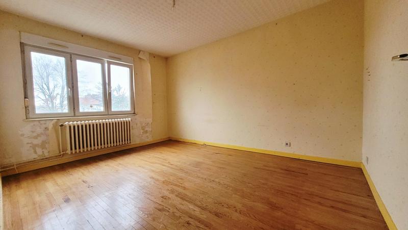 Maison - 186 m² - 8 pièces