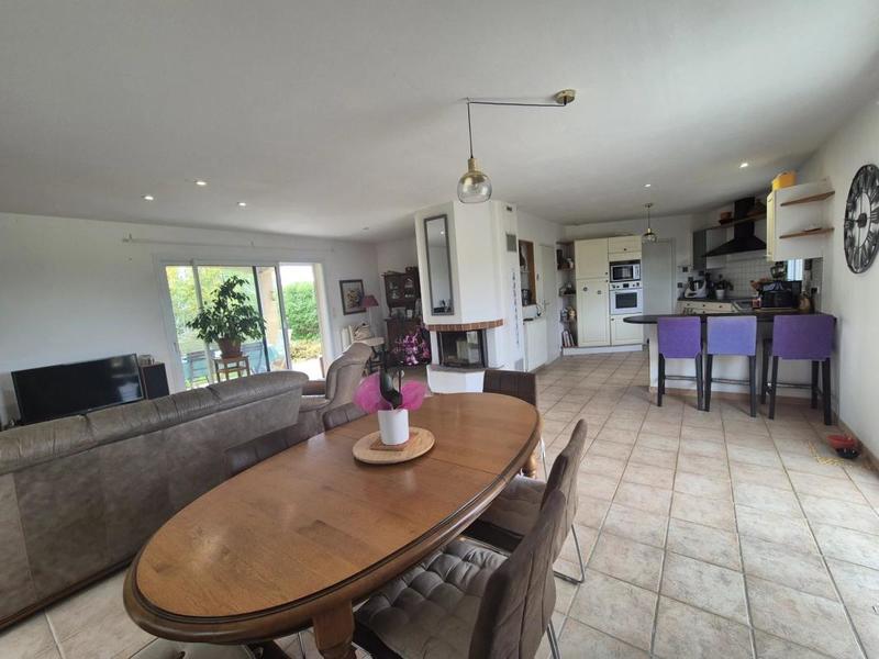 Maison - 164 m² - 5 pièces