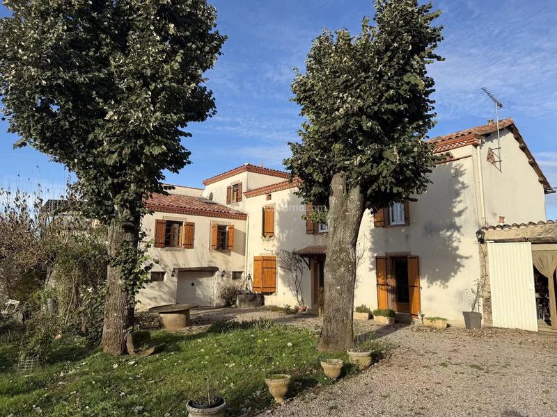 Maison - 190 m² - 6 pièces