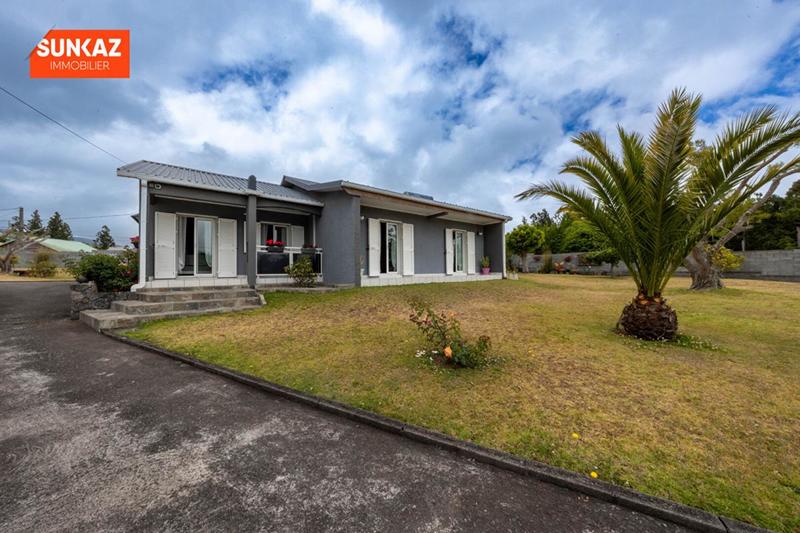 Maison - 141 m² - 6 pièces