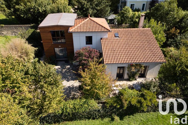 Maison - 183 m² - 6 pièces