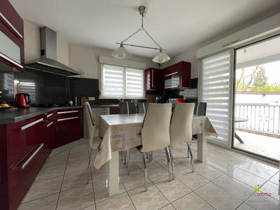 Appartement - 116 m² - 6 pièces