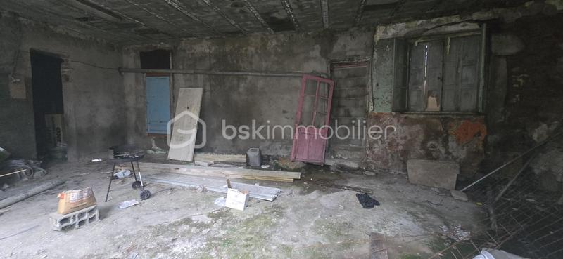 Immeuble - 110 m² - 10 pièces