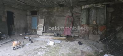 Immeuble - 110 m² - 10 pièces