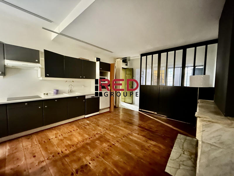 Local d'activités - 73 m²