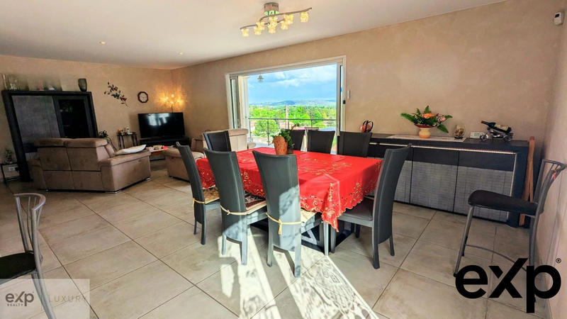 Maison contemporaine - 118 m² - 4 pièces