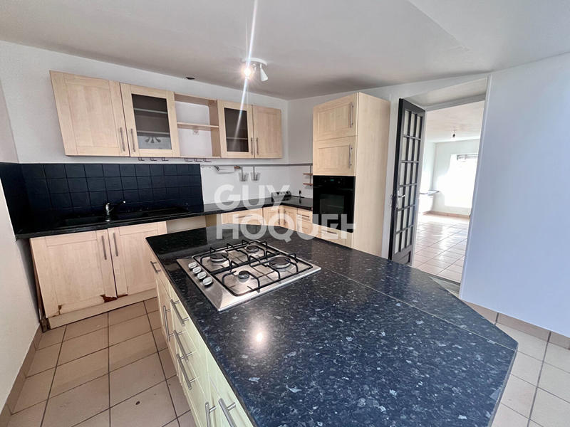 Maison - 101 m² - 5 pièces