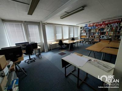 Bureau - 191 m²