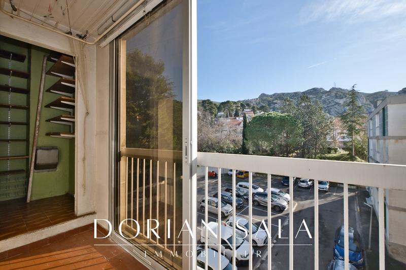 Appartement - 96 m² - 5 pièces