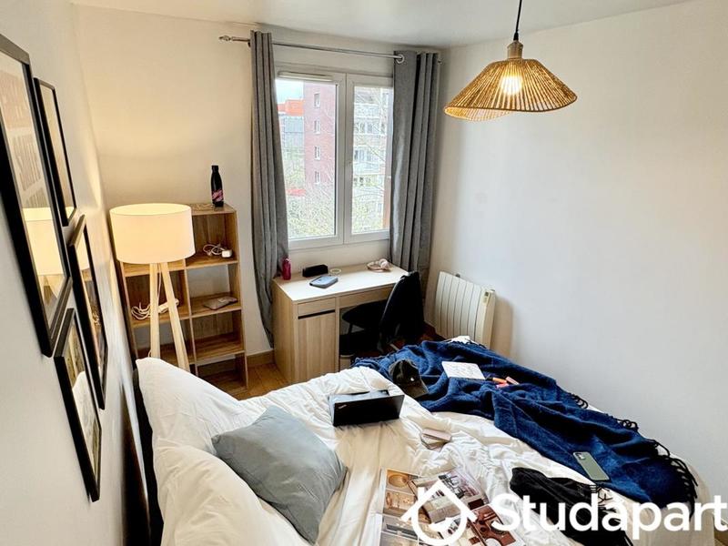 Chambre - 9 m² - 1 pièce