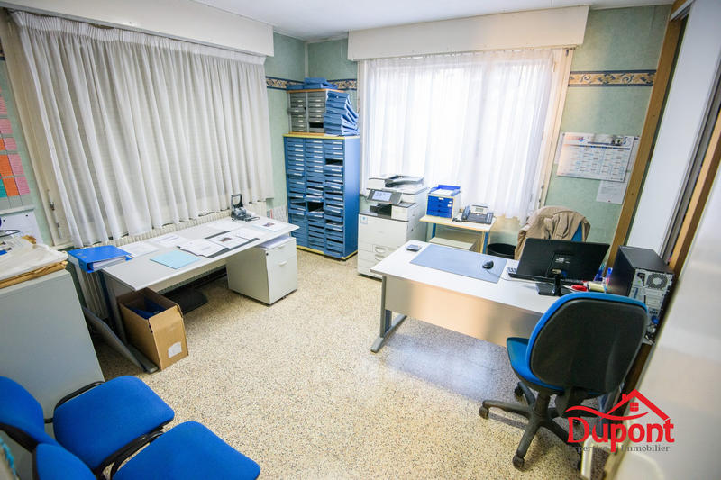 Local commercial - 200 m²