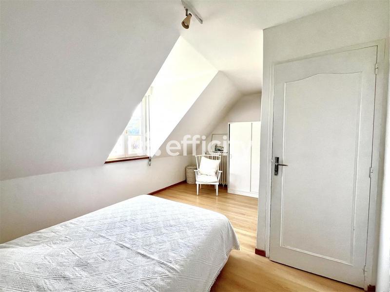 Maison - 140 m² - 7 pièces