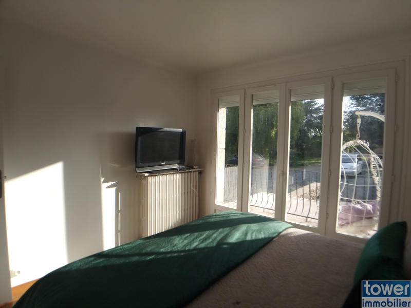 Maison - 220 m² - 7 pièces