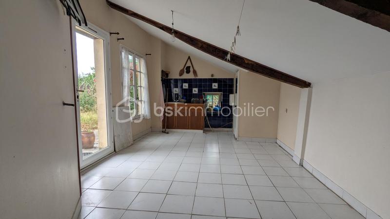 Maison en pierre - 84 m² - 3 pièces