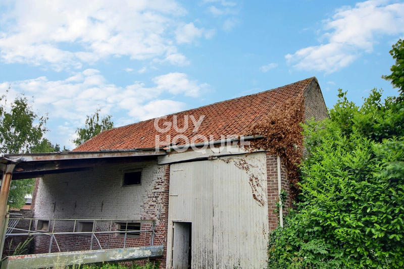 Longère - 340 m² - 6 pièces