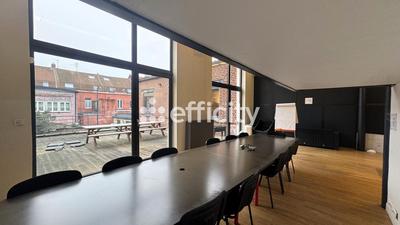 Bureau - 636 m² - 10 pièces