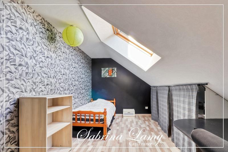 Appartement - 140 m² - 5 pièces