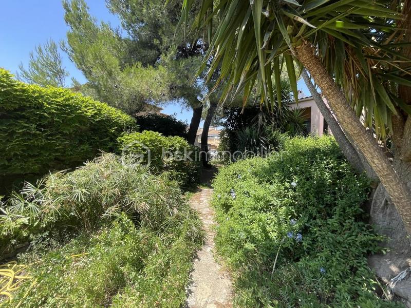 Maison traditionnelle - 100 m² - 4 pièces