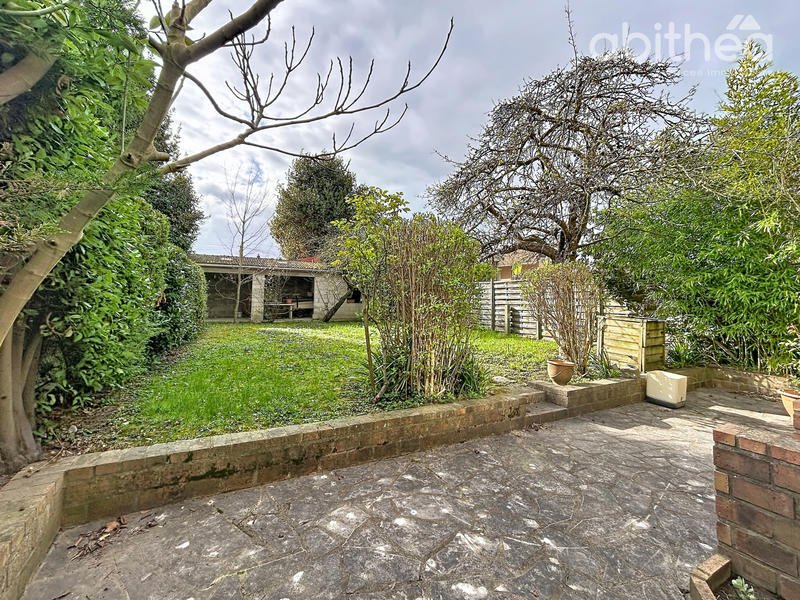 Maison - 128 m² - 9 pièces