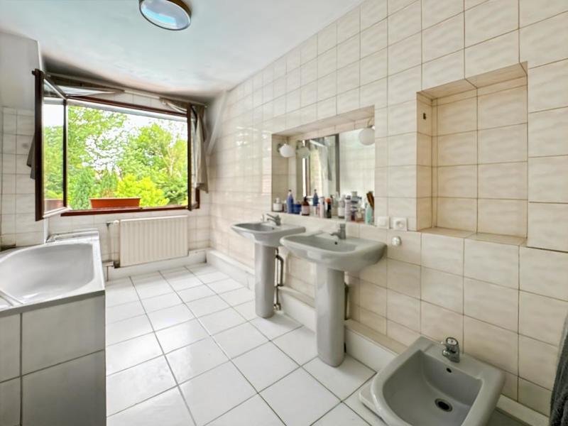 Maison en pierre - 300 m² - 10 pièces