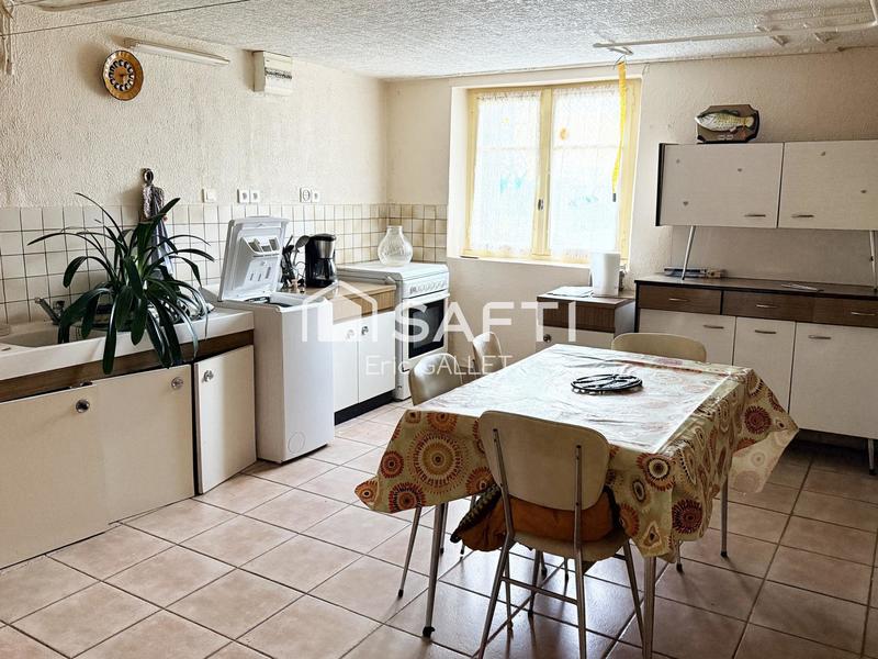 Maison - 94 m² - 4 pièces