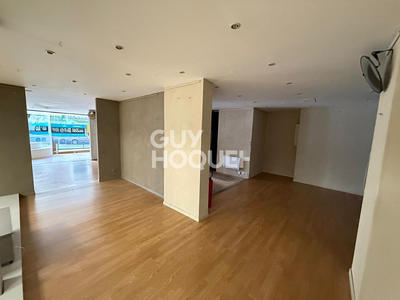 Local d'activités - 104 m² - 1 pièce