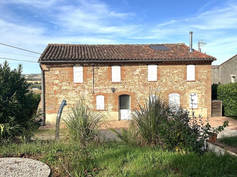 Maison - 215 m² - 6 pièces