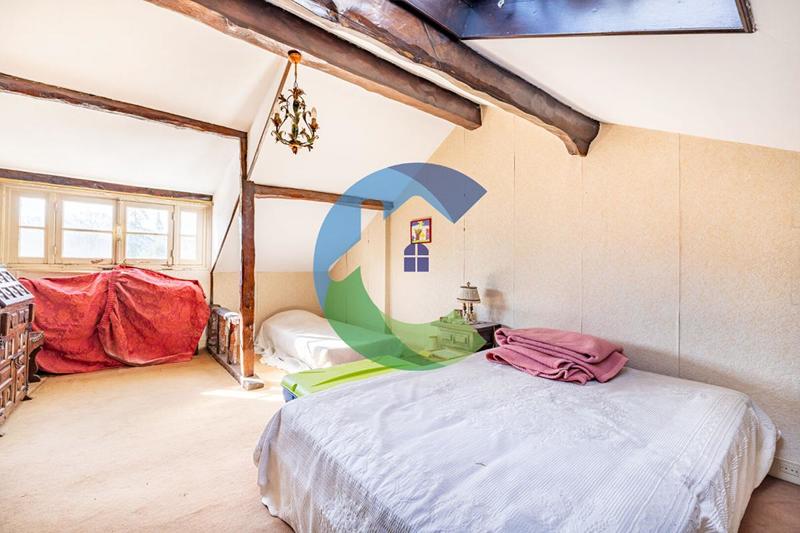 Maison - 195 m² - 7 pièces