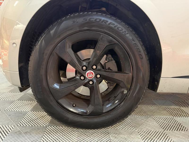 Jaguar F-Pace 2.0 d 180 R-Sport 4x4 Bva8