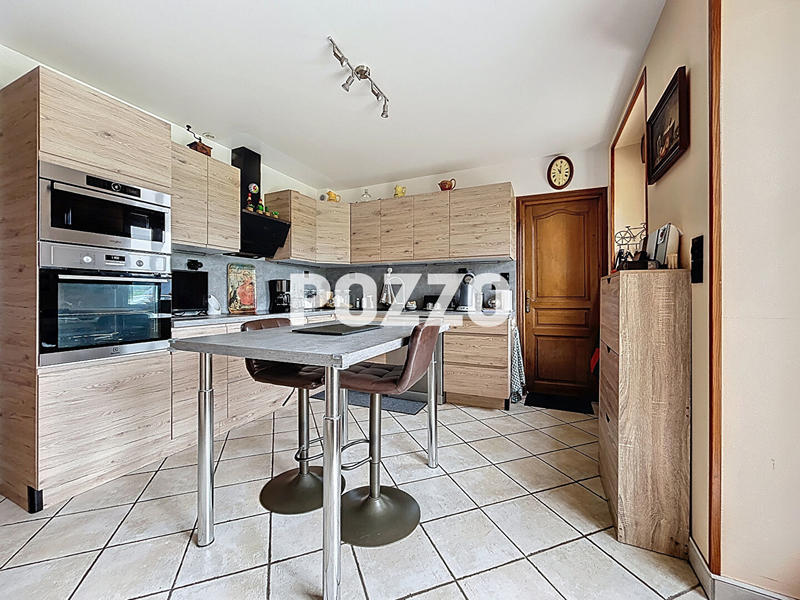 Maison - 143 m² - 5 pièces
