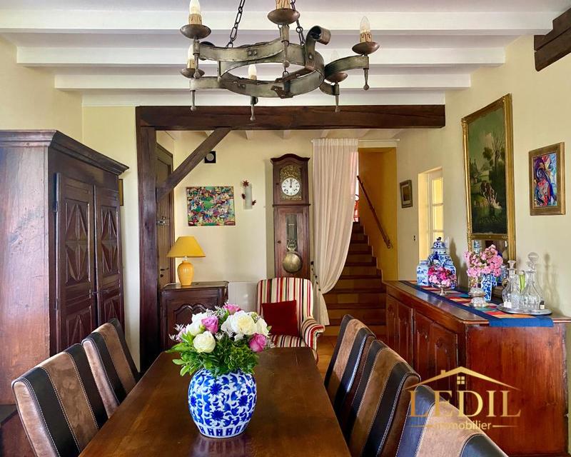 Maison - 165 m² - 4 pièces