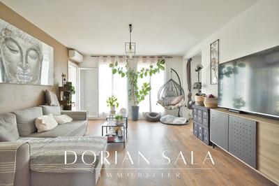 Appartement - 83 m² - 4 pièces