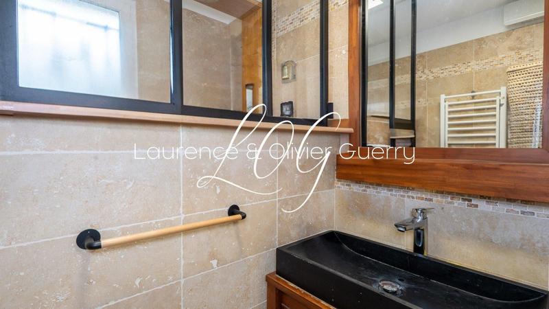 Maison - 99 m² - 4 pièces