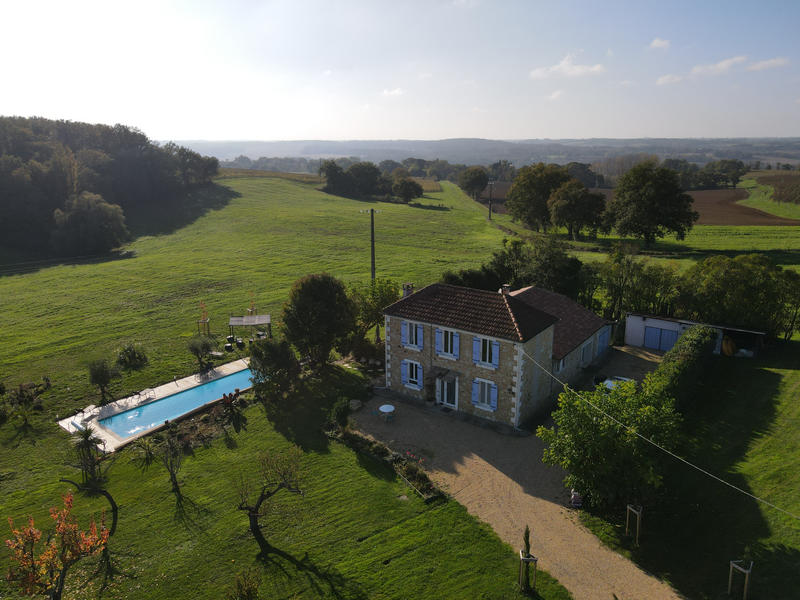 Maison - 146 m² - 6 pièces