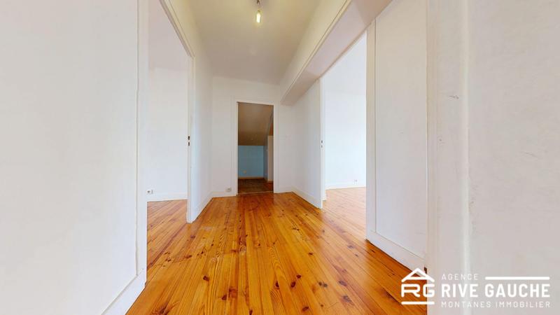 Maison - 137 m² - 5 pièces