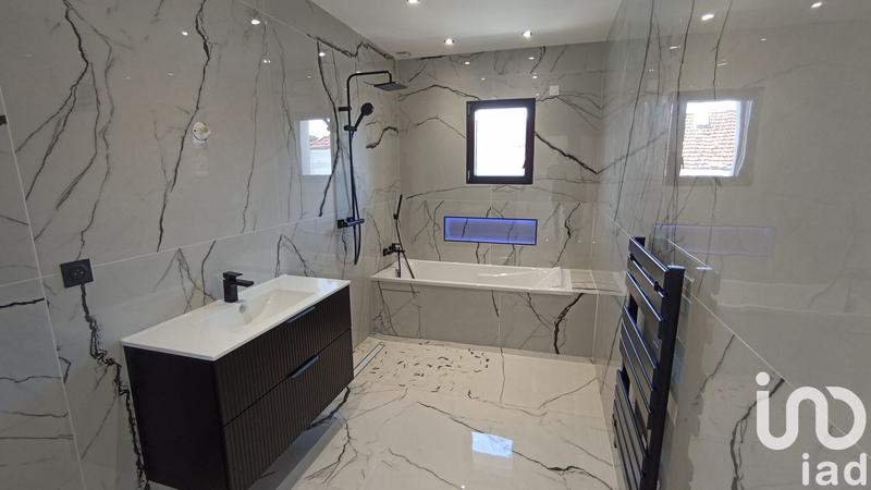 Maison - 168 m² - 5 pièces