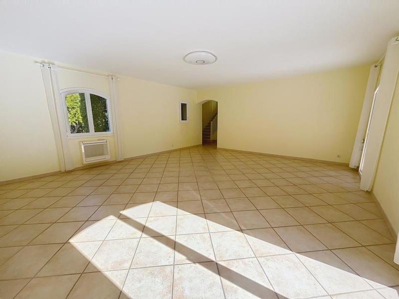 Maison - 128 m² - 5 pièces