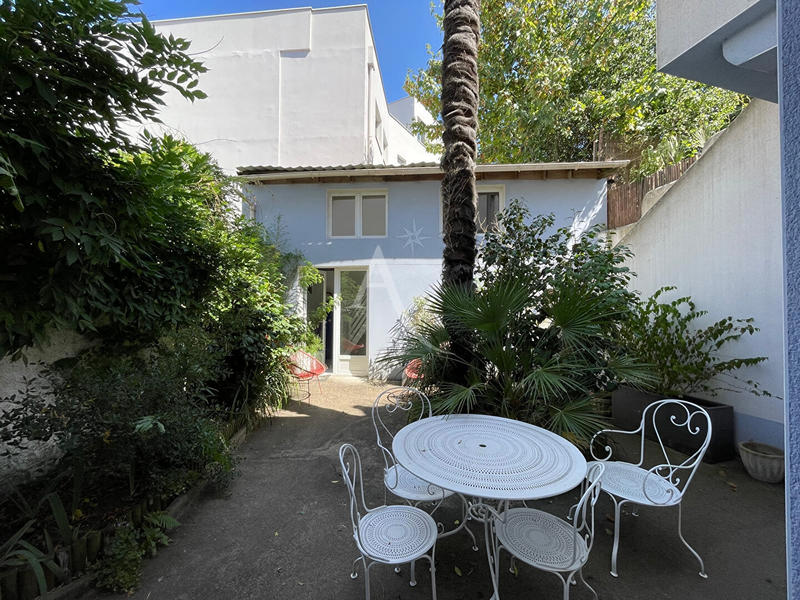 Maison - 141 m² - 6 pièces