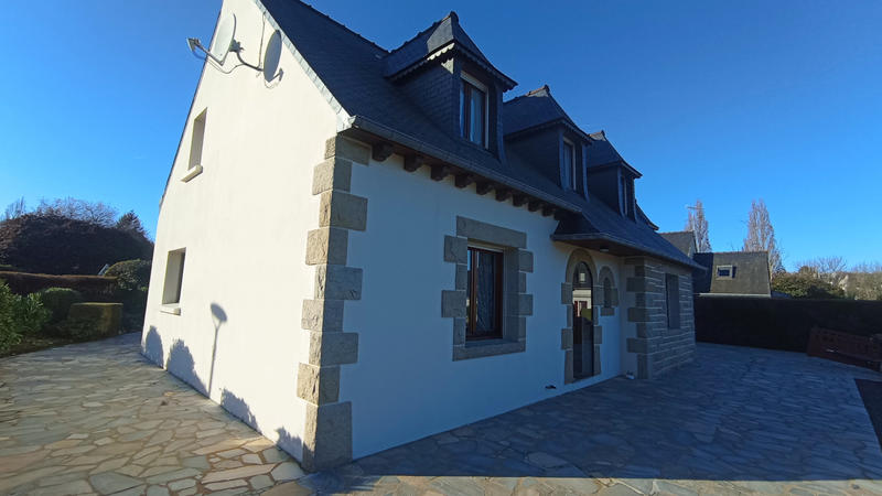 Maison - 123 m² - 6 pièces