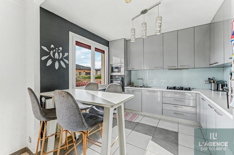 Maison - 103 m² - 4 pièces