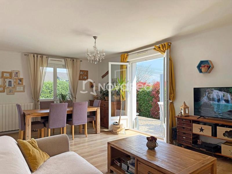 Maison - 83 m² - 3 pièces