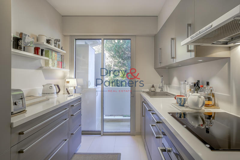 Appartement - 150 m² - 5 pièces