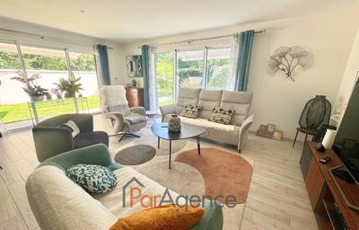 Maison - 113 m² - 4 pièces